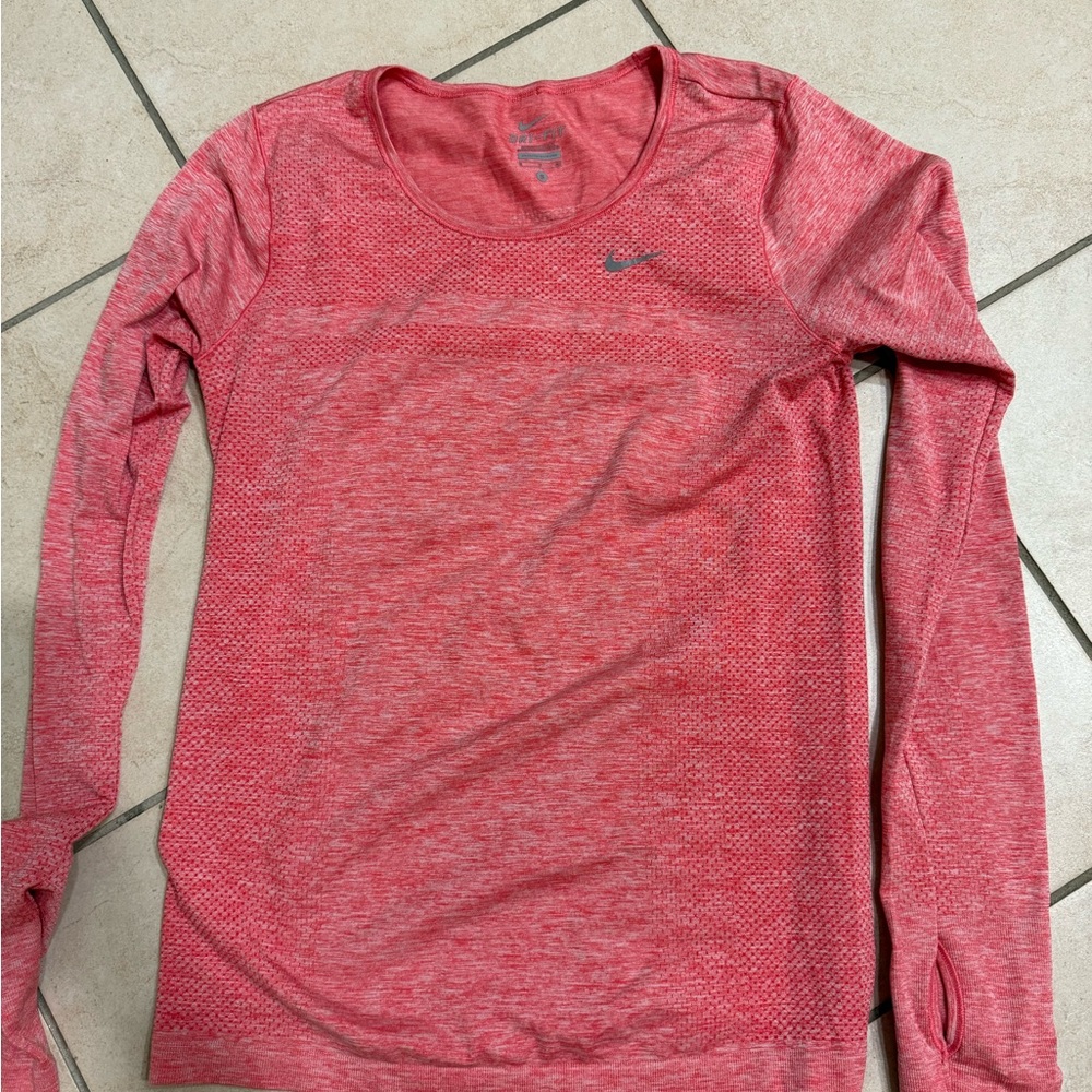 Nike Dri-FIT Running Crew Shirt Women pearl/reflective silver MADE IN SRILANKA